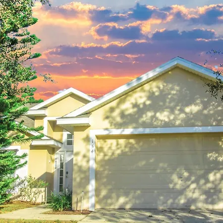 Florida Pines Paradise Pet Friendly Villa - Pool And Games Room